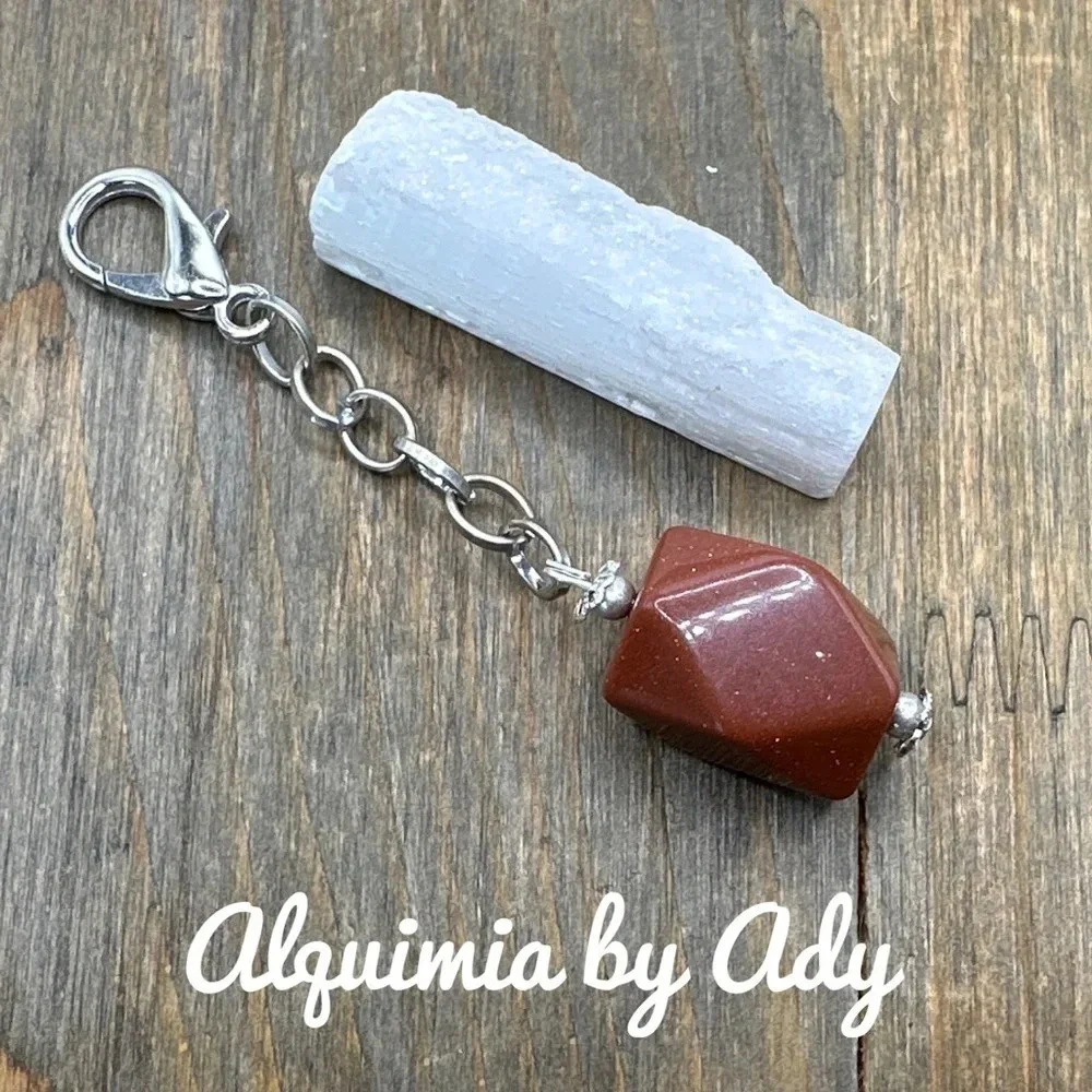 Sunstone/goldstone silver key card holder amulet for good luck keychain